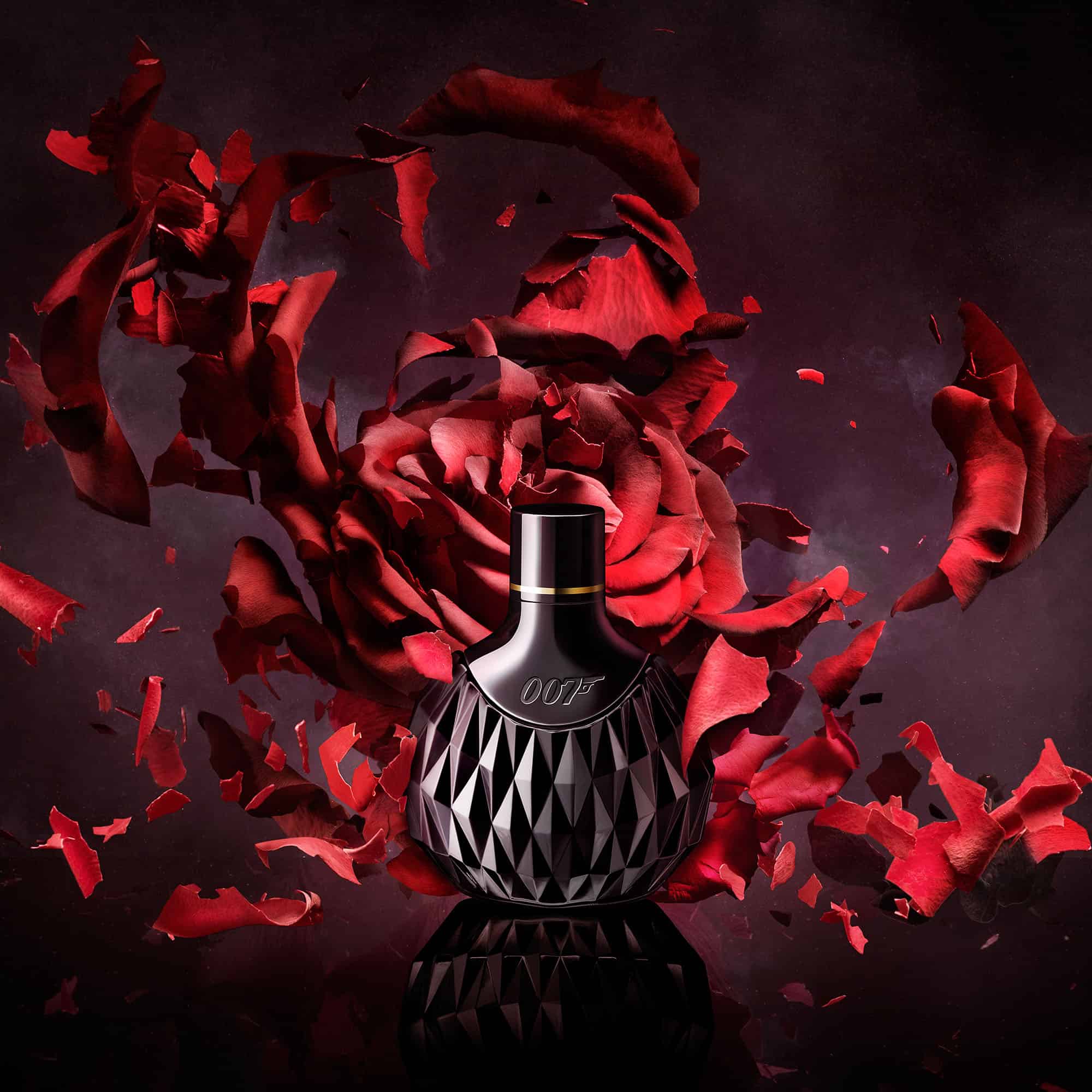 007 For Women Eau de Parfum Exploding Red Rose Explosive Top 5 Explosive Photoshoots